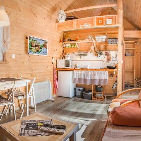 Tiny House Lavender Villa Podturen Exterior photo
